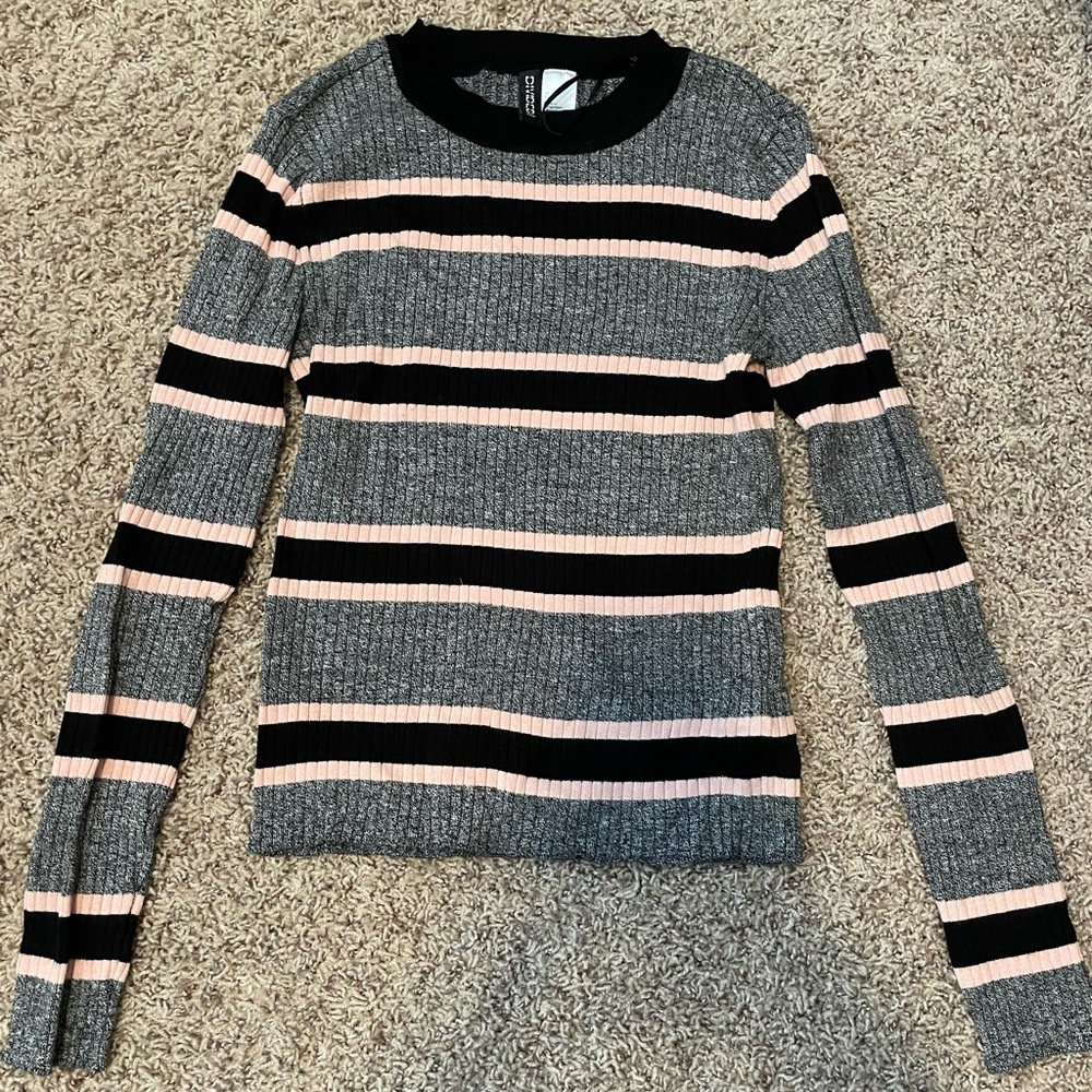 Stripped long sleeve